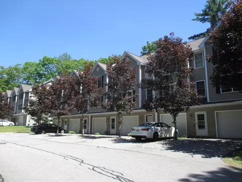19 Split Rock Dr, Rochester, NH 03839