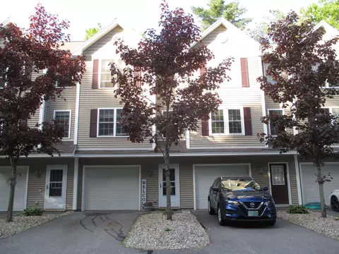 19 Split Rock Dr, Rochester, NH 03839