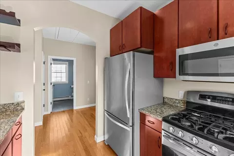 Entry Way - 103 Madison Dr, Williston, VT 05495 photo 2 of 4