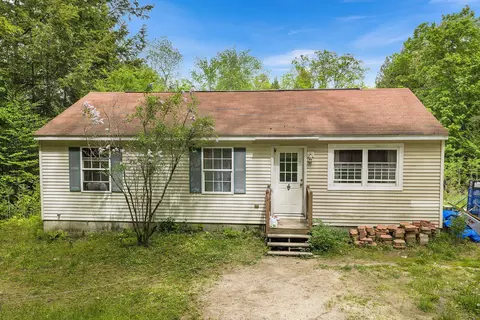 209 Matthews Rd, Swanzey, NH 03446