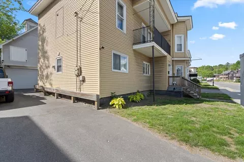 18 Maple Ave, Barre, VT 05641 photo 4