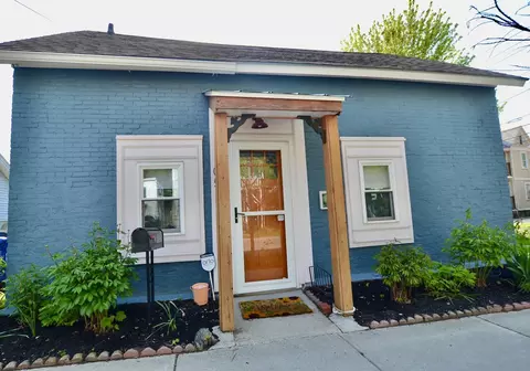 105 Lafountain St, Burlington, VT 05401