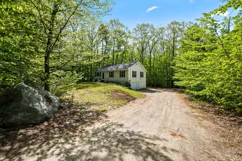355 Bonnyman Rd, Wakefield, NH 03830