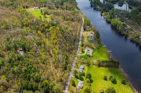 View/Area - 32 River Rd, Hanover, NH 03755 photo 12 of 13