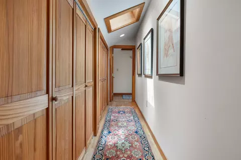 Entry Way - 32 River Rd, Hanover, NH 03755 photo 5 of 8