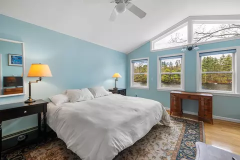 Bedroom - 32 River Rd, Hanover, NH 03755 photo 7 of 9