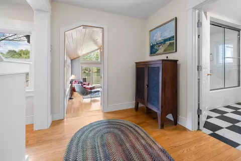 Entry Way - 32 River Rd, Hanover, NH 03755 photo 4 of 8