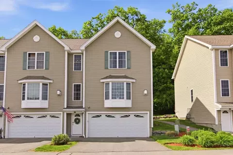 4 Aster Ct #B, Hudson, NH 03051