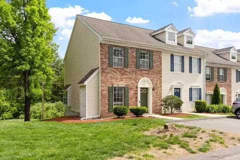 59 Middlesex Rd, Merrimack, NH 03054