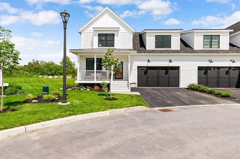 243 Aurora Rd, South Burlington, VT 05403