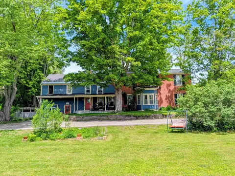 76 Main St, Charlestown, NH 03603