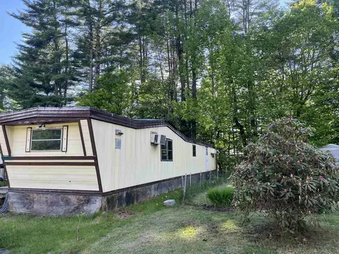 215 Riverside Dr #14 B, Campton, NH 03223