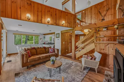 Living - 139 Summit Dr, Campton, NH 03223 photo 3 of 9