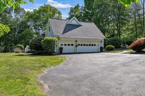 Other - 22 Kent St, Windham, NH 03087 photo 1 of 14