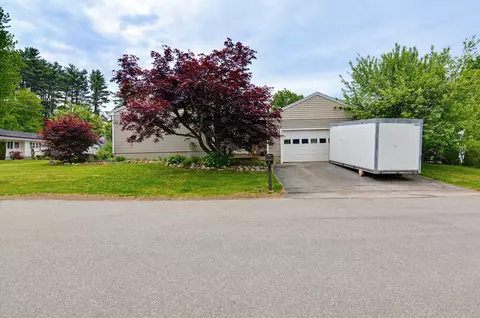 Exterior - 6 Ray Dr, Hooksett, NH 03106 photo 10 of 19