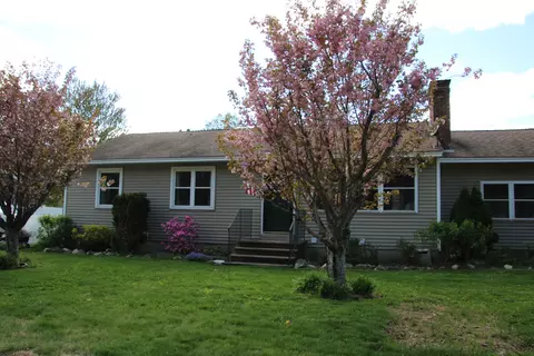 6 Ray Dr, Hooksett, NH 03106 photo 2