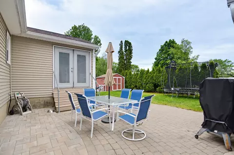 Exterior - 6 Ray Dr, Hooksett, NH 03106 photo 4 of 19