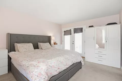 Bedroom - 6 Ray Dr, Hooksett, NH 03106 photo 2 of 11
