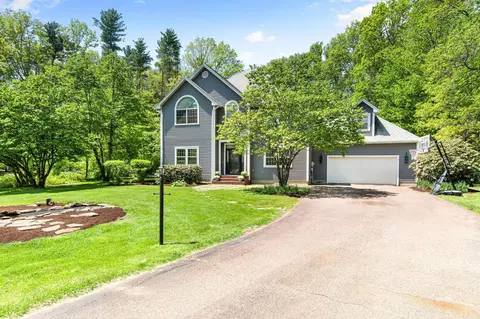142 Wall St, Colchester, VT 05446