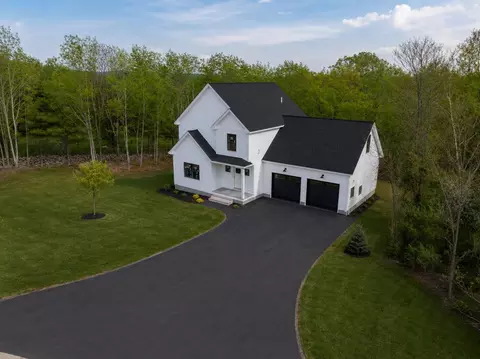 45 Hemlock Dr #LOT 3, Wolfeboro, NH 03894