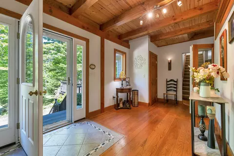 Entry Way - 155 Fox Run Rd, Stoddard, NH 03464 photo 1 of 4