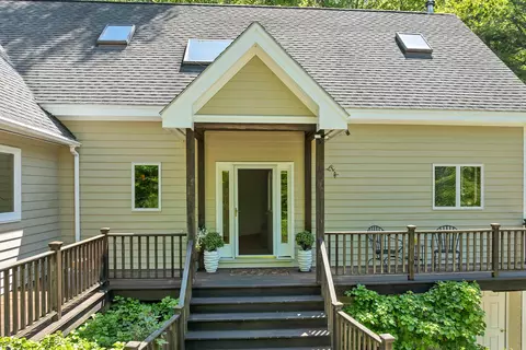 Exterior - 155 Fox Run Rd, Stoddard, NH 03464 photo 4 of 8