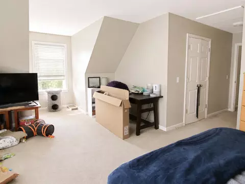Bedroom - 31 Madison Dr, Williston, VT 05495 photo 2 of 5