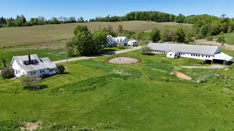 1388 Taylor Farm Rd, Plainfield, VT 05667