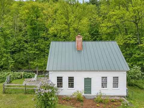 1232 Route 12 S, Northfield, VT 05663