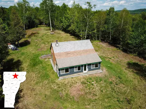990 Daniels West Rd, Albany, VT 05820