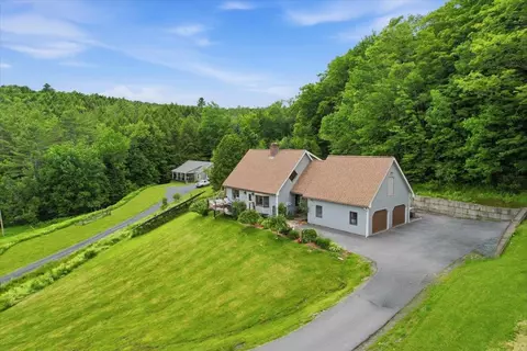 33 Valley View Rd, Berlin, VT 05602
