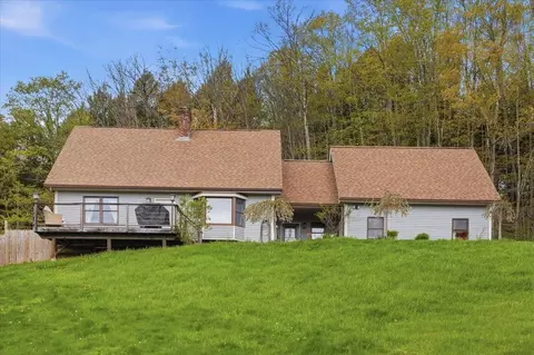 33 Valley View Rd, Berlin, VT 05602