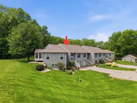33 Centerview Rd, Atkinson, NH 03811