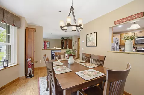 Dining - 33 Centerview Rd, Atkinson, NH 03811 photo 2 of 2