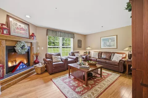 Living - 33 Centerview Rd, Atkinson, NH 03811 photo 1 of 2