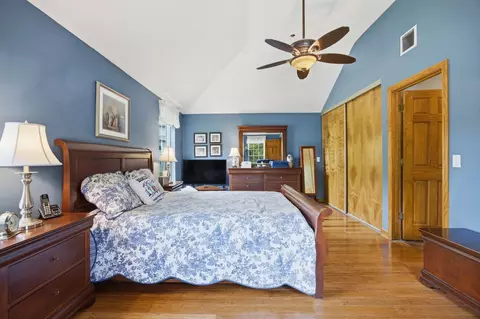 Bedroom - 33 Centerview Rd, Atkinson, NH 03811 photo 1 of 5