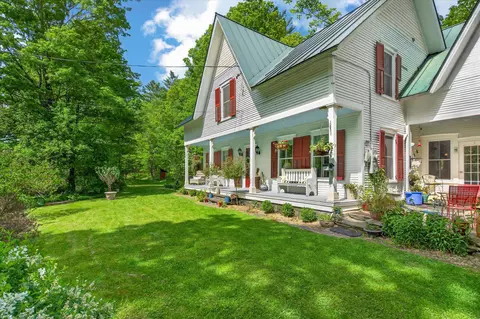 1036 N Main St, Bethel, VT 05032