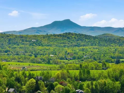 189 Shagbark Ln, Williston, VT 05495 photo 21