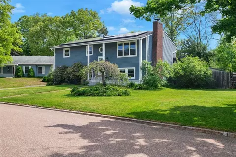91 Lapointe St, Winooski, VT 05404 photo 2