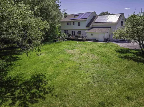 Exterior - 3 Foxtail Ridge Rd, Dover, NH 03820 photo 8 of 9