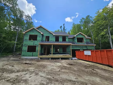 7 Shaw Rd, Pittsfield, NH 03263