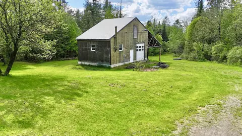 142 Page Hill Rd, Lancaster, NH 03584