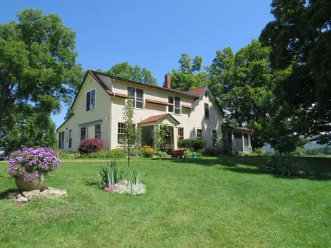 1844 Halladay Rd, Middlebury, VT 05753