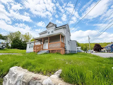 424 Forbush Ave, Berlin, NH 03570