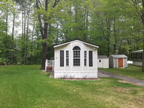 246 Mountainvale Dr, Conway, NH 03813