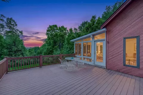 55 Sunset Paradise Rd, Jefferson, NH 03583