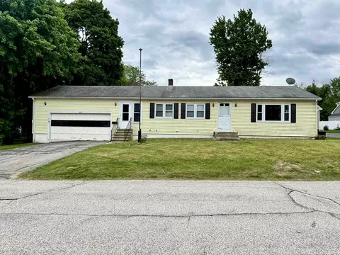 104 Knight St, Milford, NH 03055