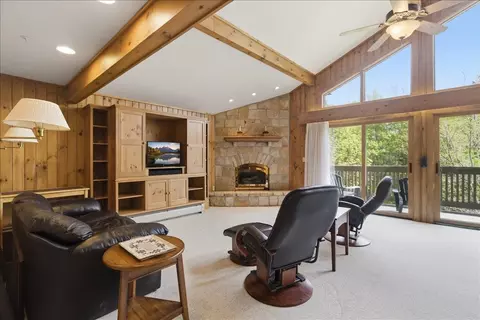 95 Birches Way #D2, Peru, VT 05152
