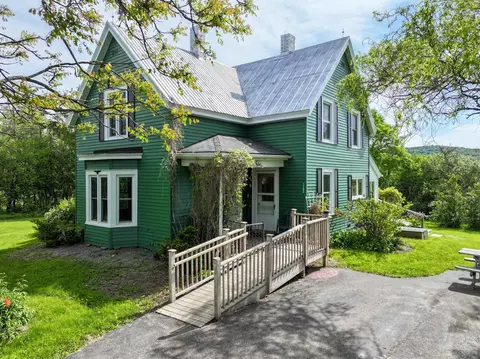 1703 Crown Point Rd, Bridport, VT 05734