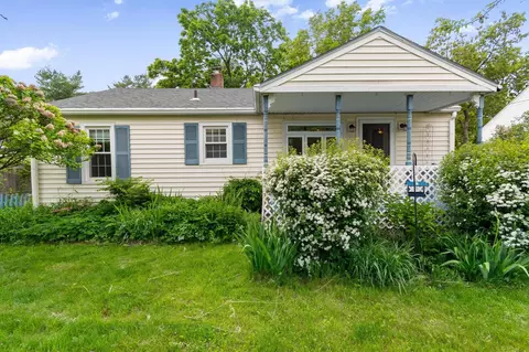 54 Birch Ct, Burlington, VT 05408